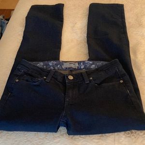 Paige Super dark wash jeans size 26 classic Peggy